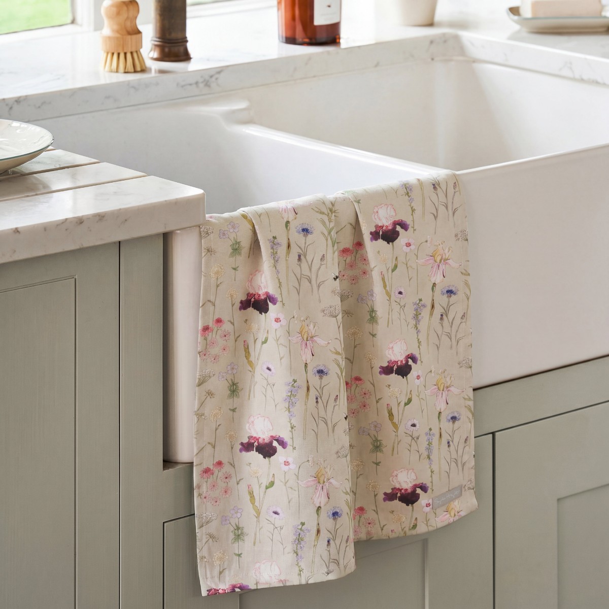 Garden Floral Tea Towel — Sophie Allport